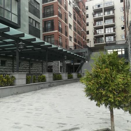 Ikas Apartment Тбилиси Екстериор снимка