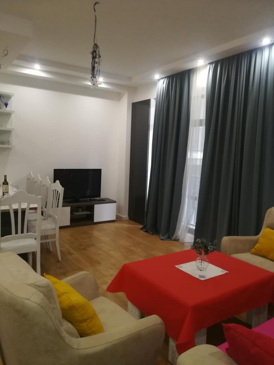 Ikas Apartment Тбилиси Екстериор снимка