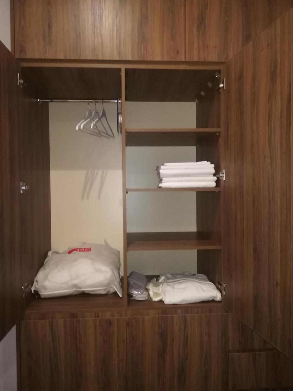 Ikas Apartment Тбилиси Екстериор снимка